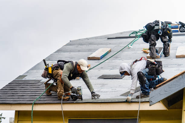 Professional Gutter Installation technician working in Ickesburg, PA